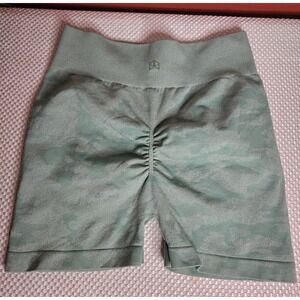 RawGear Women's Camo Seamless Scrunch Gym Shorts - Sage Green - Size M
